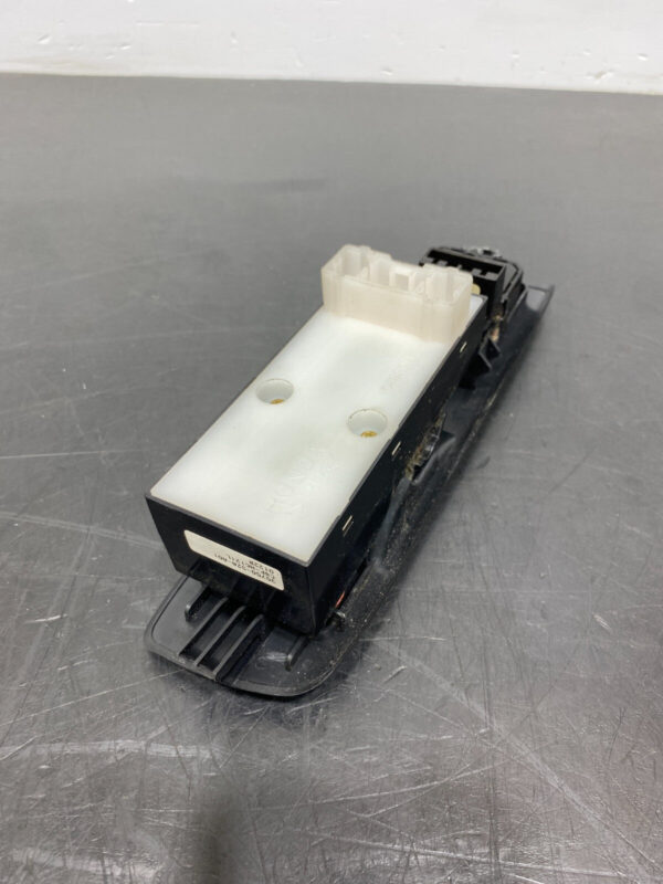HONDA S2000 AP1 OEM DRIVER LH MASTER WINDOW SWITCH - Image 8