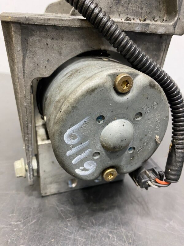 CORVETTE C5 Z06 OEM ANTI LOCK BRAKE MODULE EBCM MODULE - Image 2