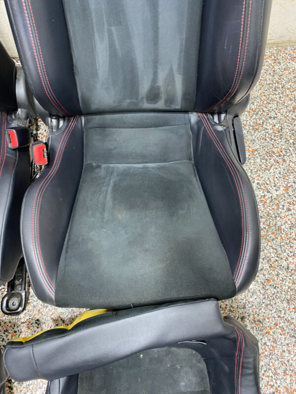 2020 SUBARU BRZ OEM FRONT REAR LEATHER SUEDE SEATS RED BRZ LOGO - Image 10