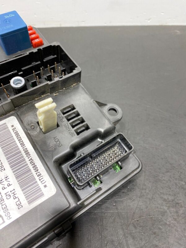 CORVETTE C6 OEM BODY CONTROL MODULE BCM - Image 5