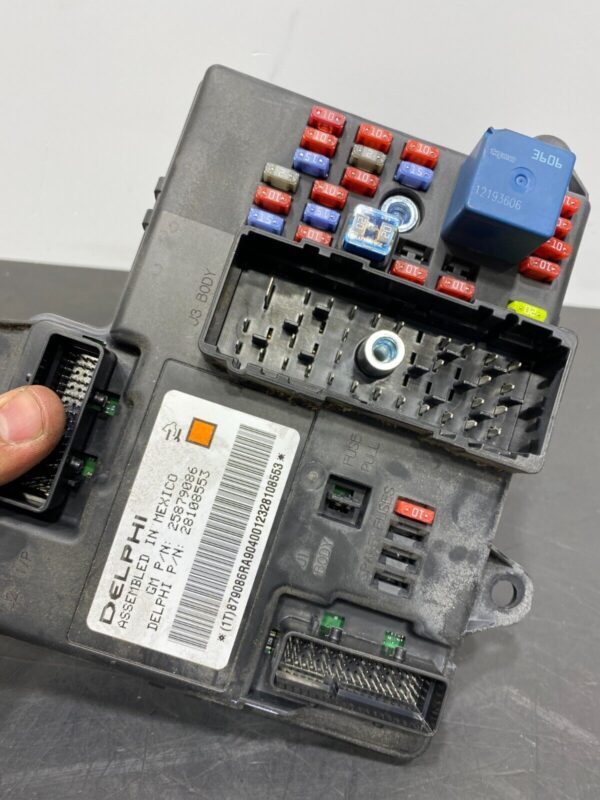 C6 OEM BCM BODY CONTROL MODULE - Image 3
