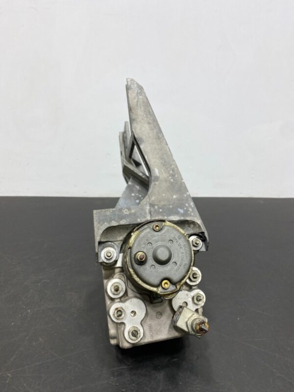 CORVETTE C5 OEM ABS ANTI LOCK BRAKE UNIT EBCM V CODE - Image 3
