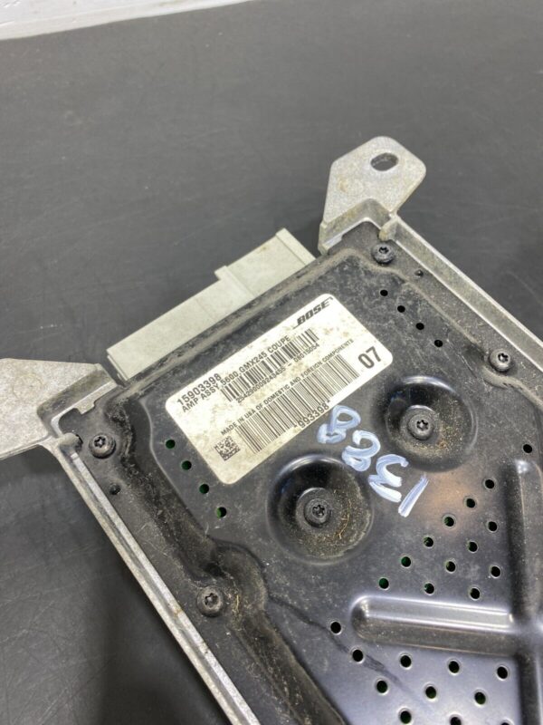 2008 CORVETTE C6 Z06 OEM BOSE RADIO AMPLIFIER - Image 3