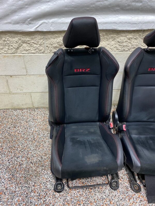 OEM FRONT SEAT PAIR DRIVER PASSENGER WITH SUEDE (SUBARU BRZ) - Image 3