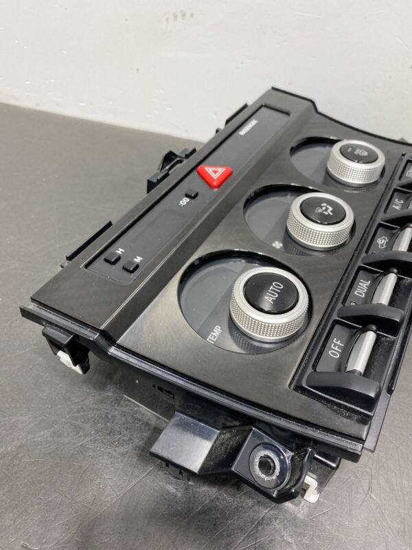 OEM CARBON LOOK CLIMATE CONTROL HVAC UNIT (SUBARU BRZ) - Image 8