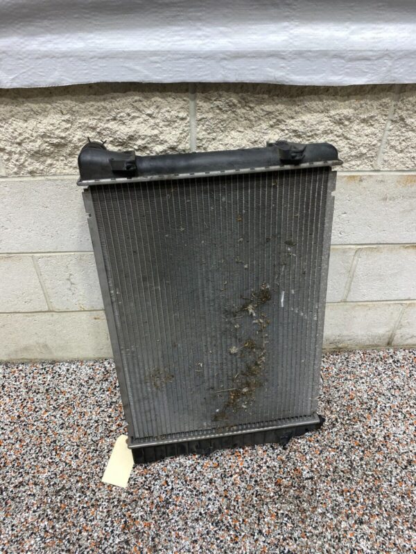 C5 Z06 RADIATOR WITH COOLING FANS COMBO ASSEMBLY 