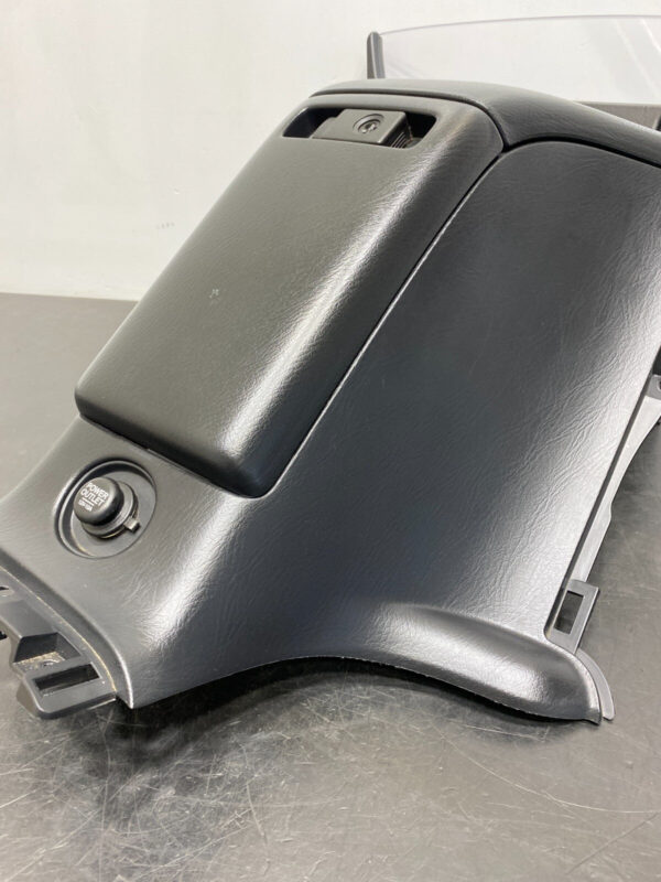 HONDA S2000 AP1 OEM CENTER CONSOLE ALIEN HEAD WITH WIND SCREEN - Image 8
