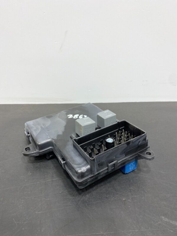 C6 OEM BCM BODY CONTROL MODULE - Image 2