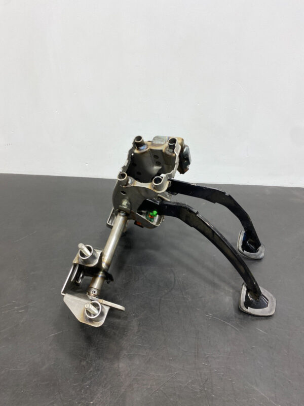 OEM BRAKE CLUTCH PEDAL SET PAIR (SUBARU BRZ) - Image 11