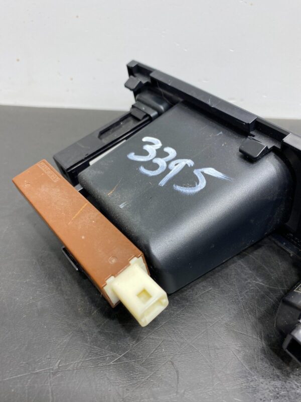 OEM START BUTTON WITH USB PLUG (SUBARU BRZ) - Image 7