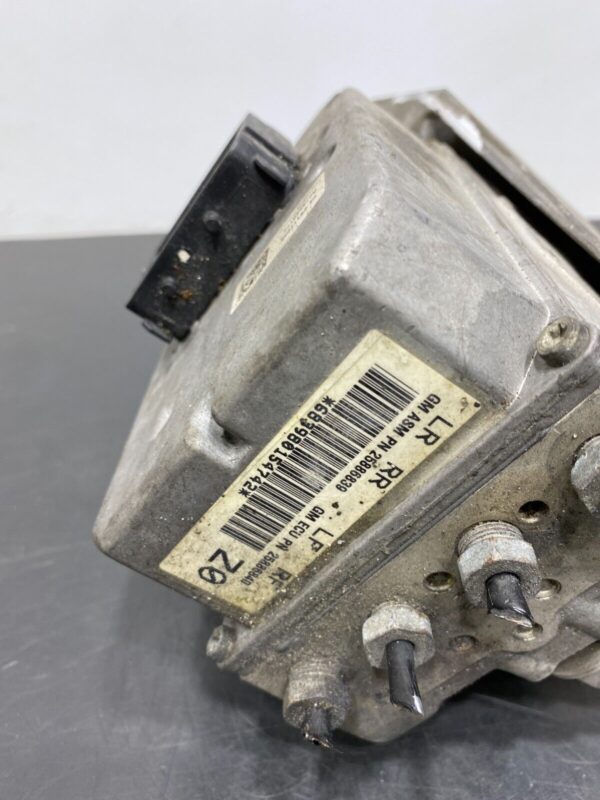 C6 Z06 OEM ABS ANTI LOCK BRAKE MODULE - Image 7