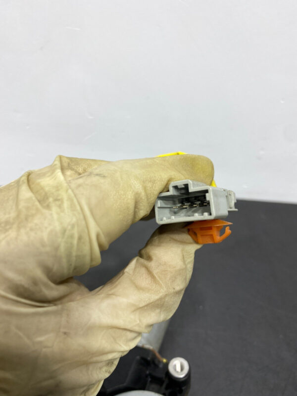 HONDA S2000 AP1 OEM DRIVER LH WINDOW REGULATOR MOTOR - Image 3