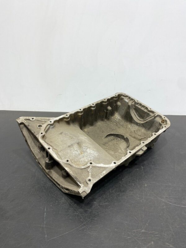 2000 HONDA S2000 AP1 OEM ENGINE OIL PAN - Image 2