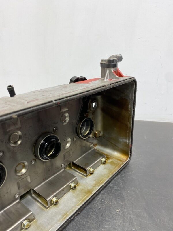 2000 HONDA S2000 AP1 OEM ENGINE VALVE COVER WITH COIL COVER - Image 2