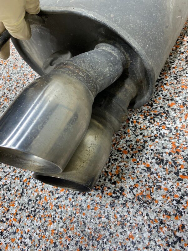 C6 OEM 2.5 INCH NPP MUFFLER PAIR DRIVER PASSENGER - Image 2