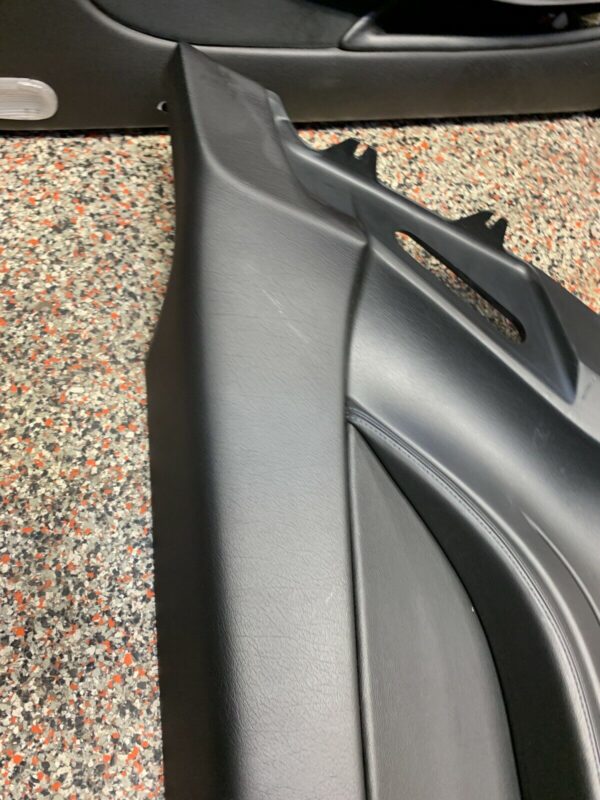GTO BLACK FRONT DOOR PANELS REAR PANELS - Image 4