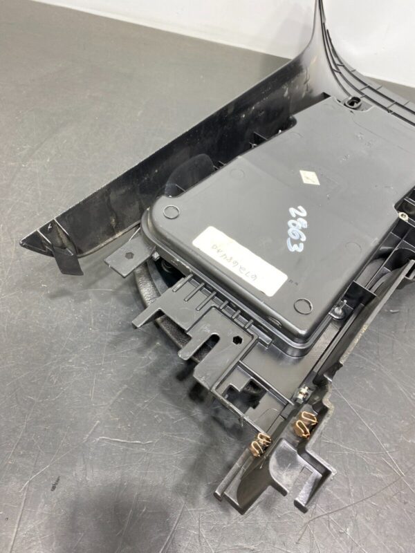 C6 OEM BLACK CENTER CONSOLE ARM REST ASSEMBLY - Image 2