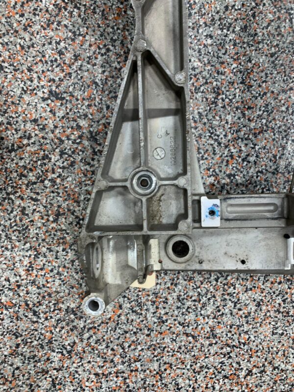 1998 CORVETTE C5 COUPE OEM FRONT SUBFRAME ENGINE CRADLE - Image 11