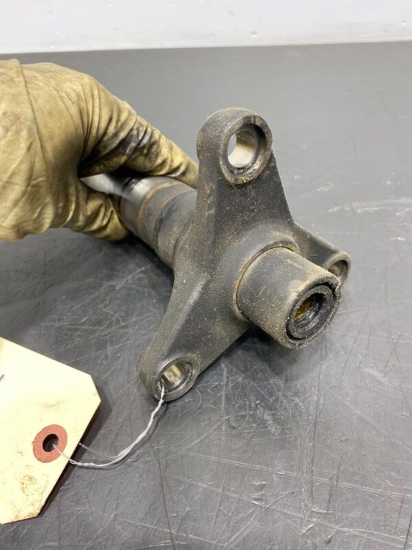 GTO MANUAL T56 DRIVESHAFT SLIP YOKE FLANGE  - Image 5
