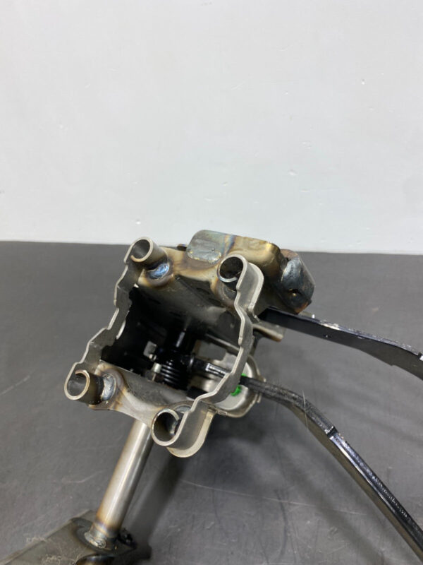 OEM BRAKE CLUTCH PEDAL SET PAIR (SUBARU BRZ) - Image 10