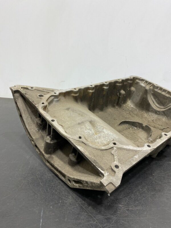 2000 HONDA S2000 AP1 OEM ENGINE OIL PAN - Image 6