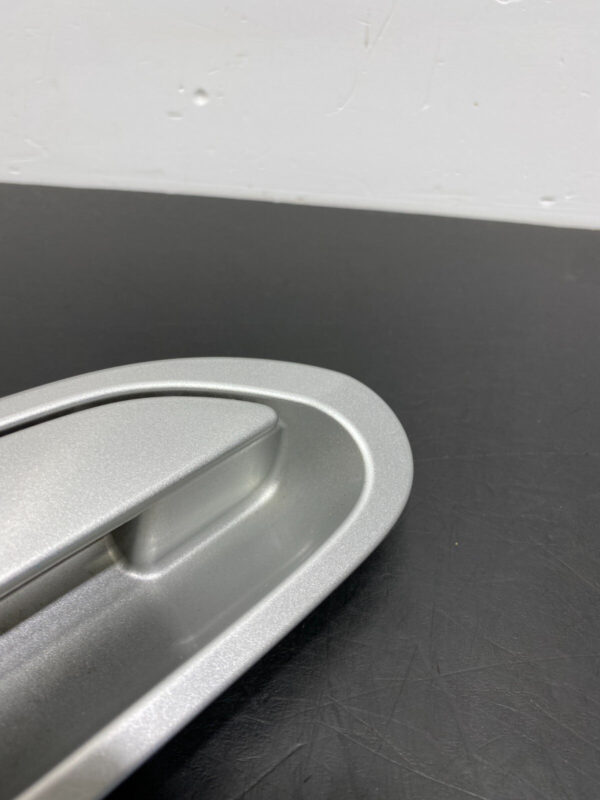 HONDA S2000 AP1 OEM PASSENGER RH EXTERIOR DOOR HANDLE ASSEMBLY - Image 5