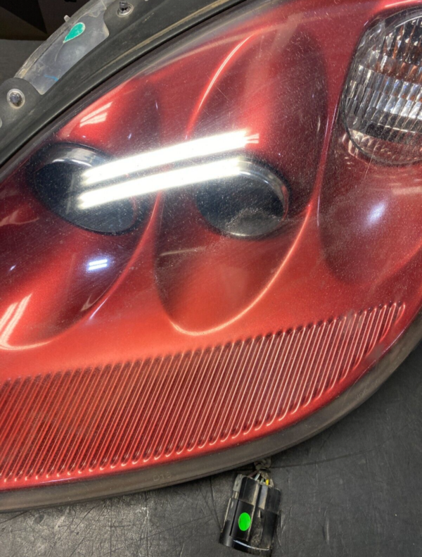 2008 CORVETTE C6 OEM DRIVER LH HEADLIGHT HID - Image 3