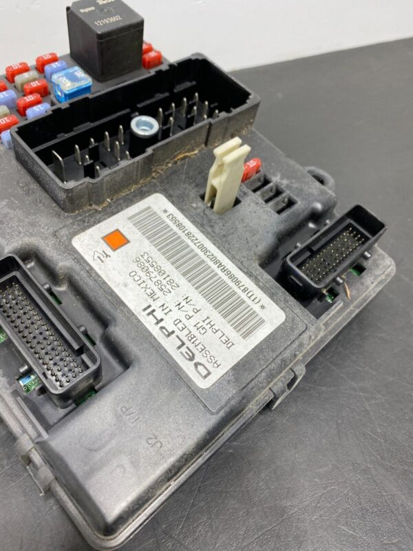 C6 Z06 OEM BCM BODY CONTROL MODULE - Image 3