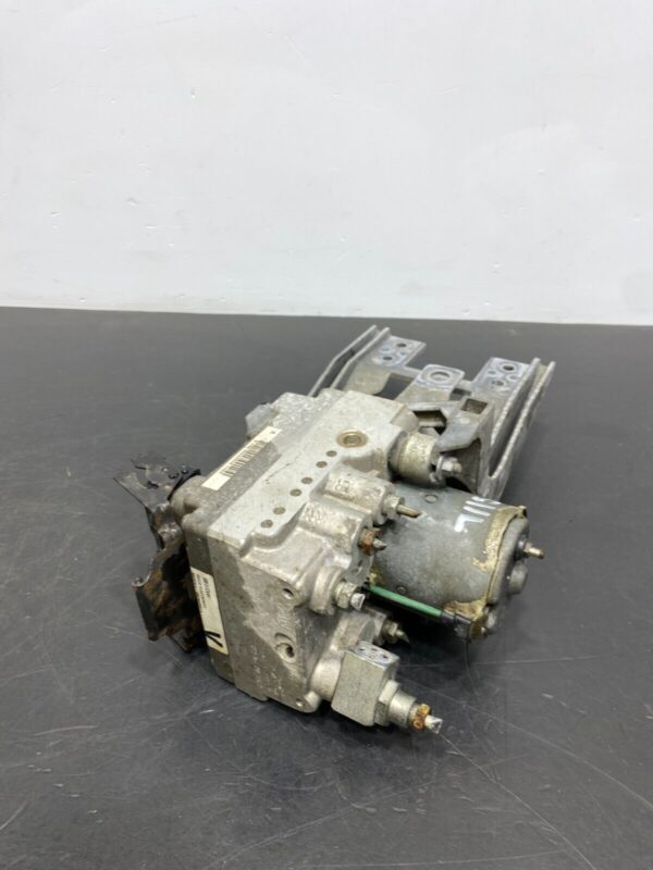 2000 CORVETTE C5 OEM ABS ANTI LOCK BRAKE UNIT EBCM V CODE