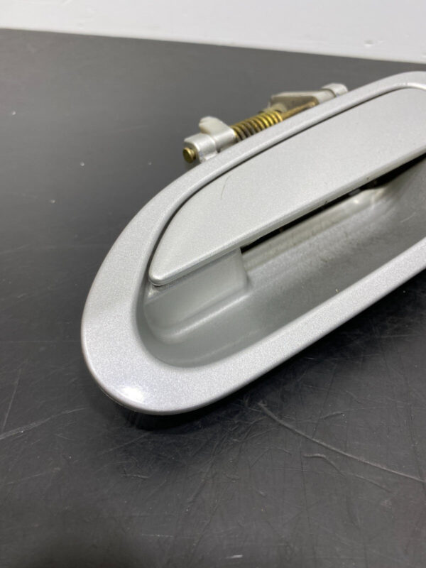 HONDA S2000 AP1 OEM DRIVER LH EXTERIOR DOOR HANDLE ASSEMBLY - Image 2