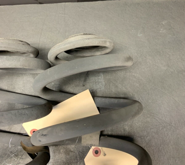 PONTIAC GTO REAR COIL SPRINGs - Image 3
