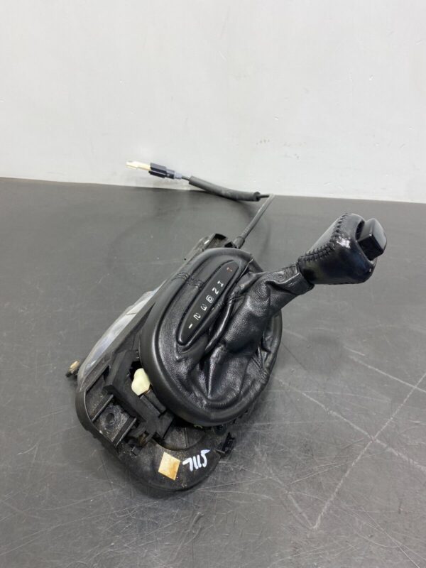 2000 CORVETTE C5 OEM AUTOMATIC SHIFTER ASSEMBLY