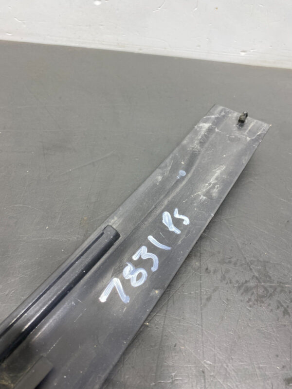 GTO OEM PASSENGER RH EXTERIOR B PILLAR TRIM PANEL - Image 6