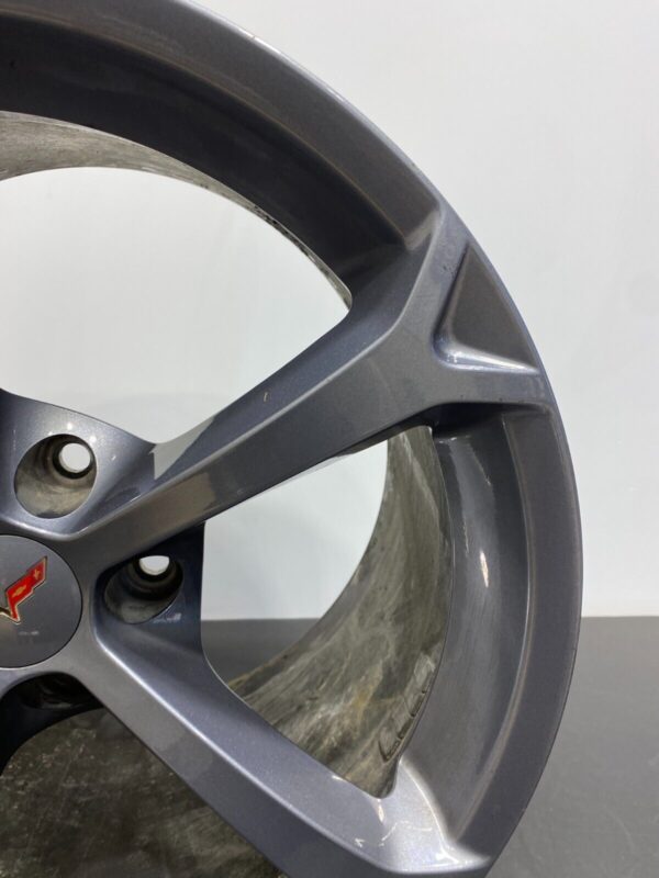 C6 OEM REAR WHEEL RIM USED 19x12 (CORVETTE) - Image 7