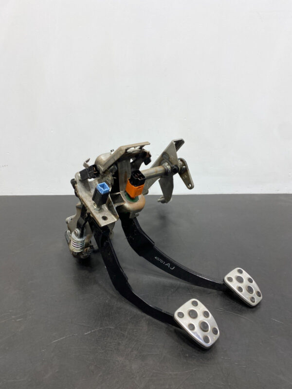 OEM BRAKE CLUTCH PEDAL SET PAIR (SUBARU BRZ)