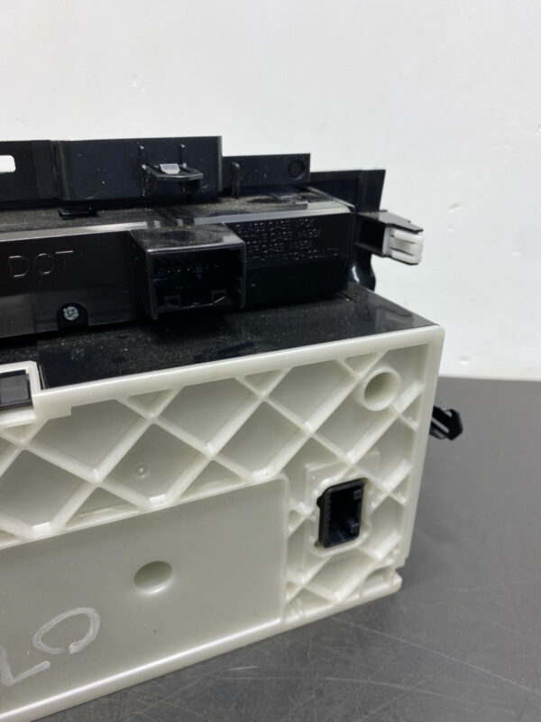 OEM CARBON LOOK CLIMATE CONTROL SWITCH PANEL SABURA - Image 6
