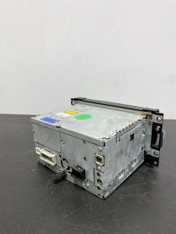 C6 OEM RADIO HEAD UNIT ASSEMBLY WITH NAVIGATION - Image 7