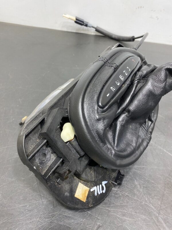2000 CORVETTE C5 OEM AUTOMATIC SHIFTER ASSEMBLY - Image 5