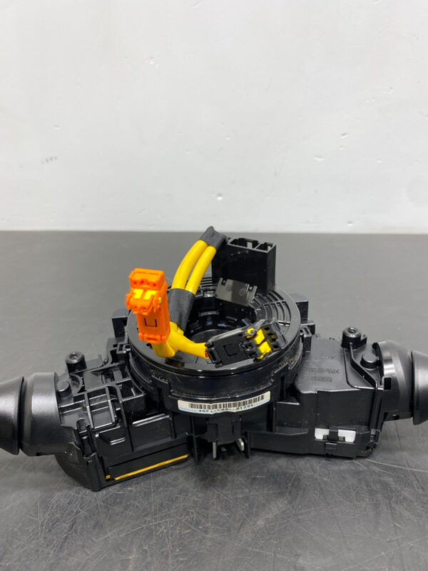OEM CLOCK SPRING SRS REEL [SABURA] - Image 5