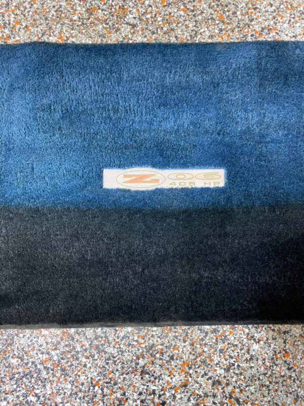 C5 Z06 TRUNK CARPET MAT WITH Z06 EMBLEM  - Image 7