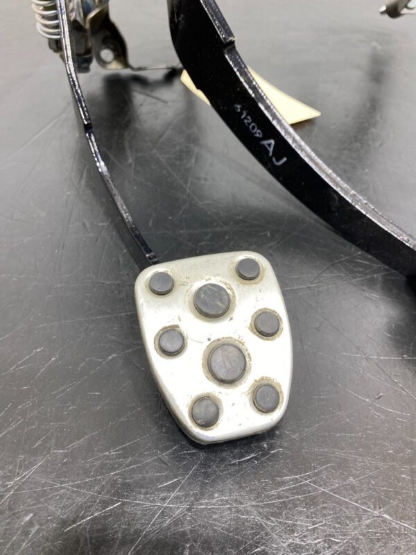 OEM CLUTCH BRAKE PEDAL COMBO (SUBARU BRZ) - Image 6