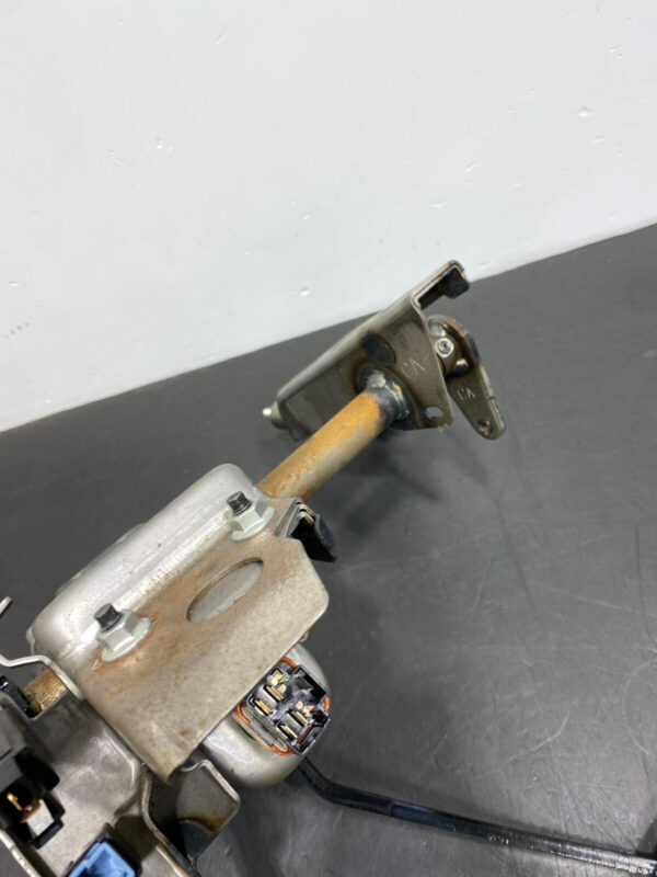 SUBARU BRZ OEM CLUTCH BRAKE PEDAL COMBO PEDALS  - Image 5