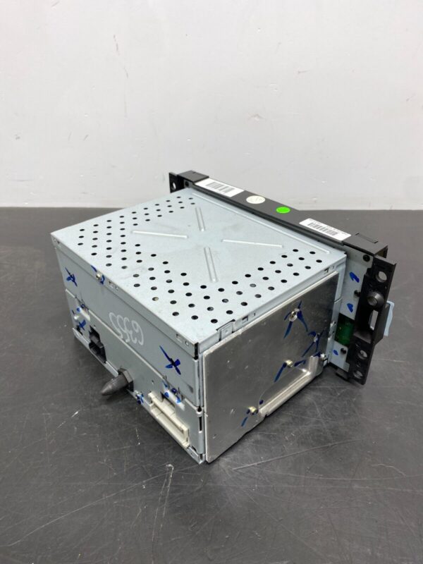 C6 OEM 1LZ BASE RADIO HEAD UNIT ASSEMBLY  - Image 6