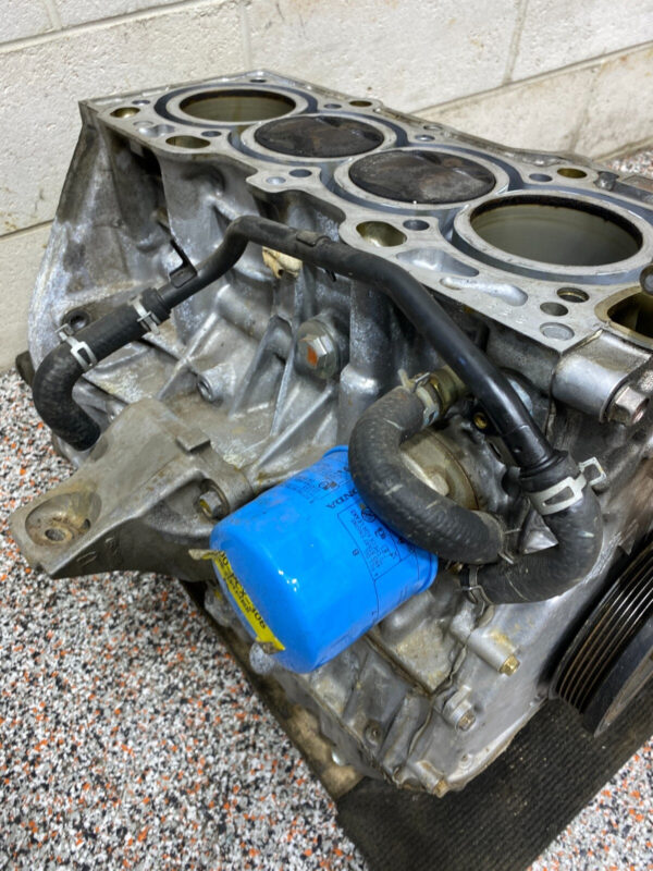 HONDA S2000 AP1 OEM F20C ENGINE SHORT BLOCK 2.0L USED 82K SCORED CYL 4 WALL - Image 5