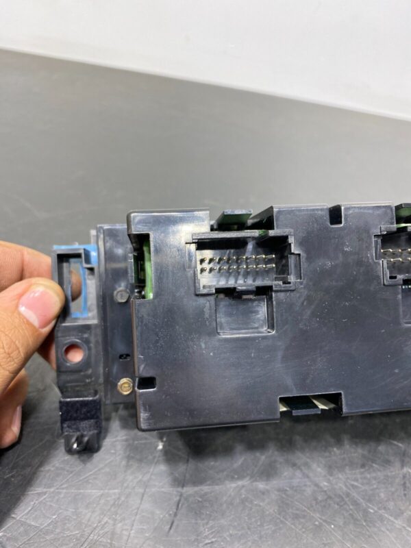 C6 GRANDSPORT OEM CLIMTE HVAC CONTROL UNIT MODULE - Image 6