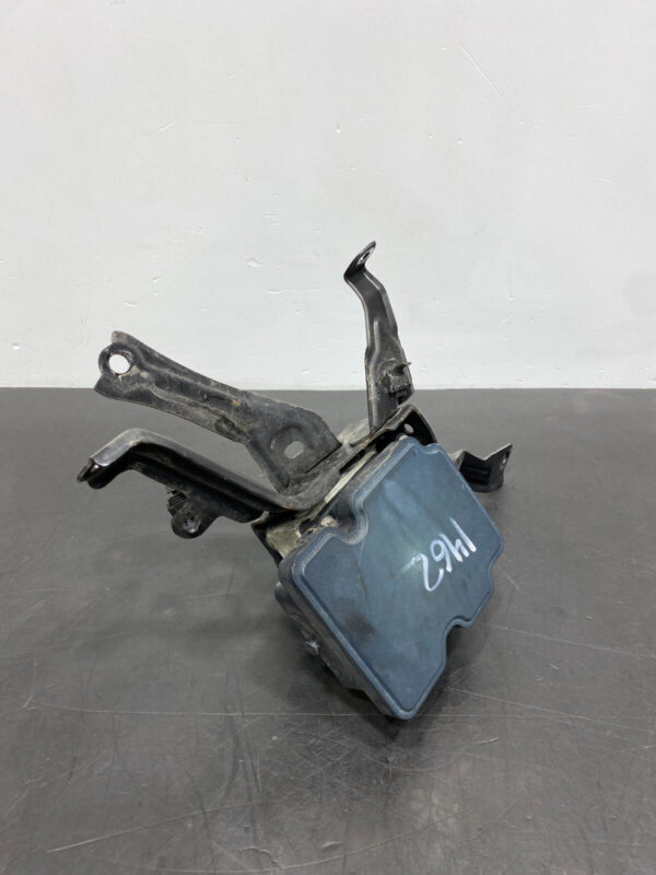 OEM ABS ANTI LOCK BRAKE MODULE UNIT (SUBARU BRZ)