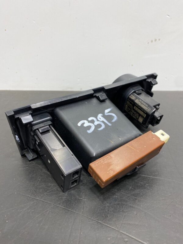 OEM START BUTTON WITH USB PLUG (SUBARU BRZ) - Image 3