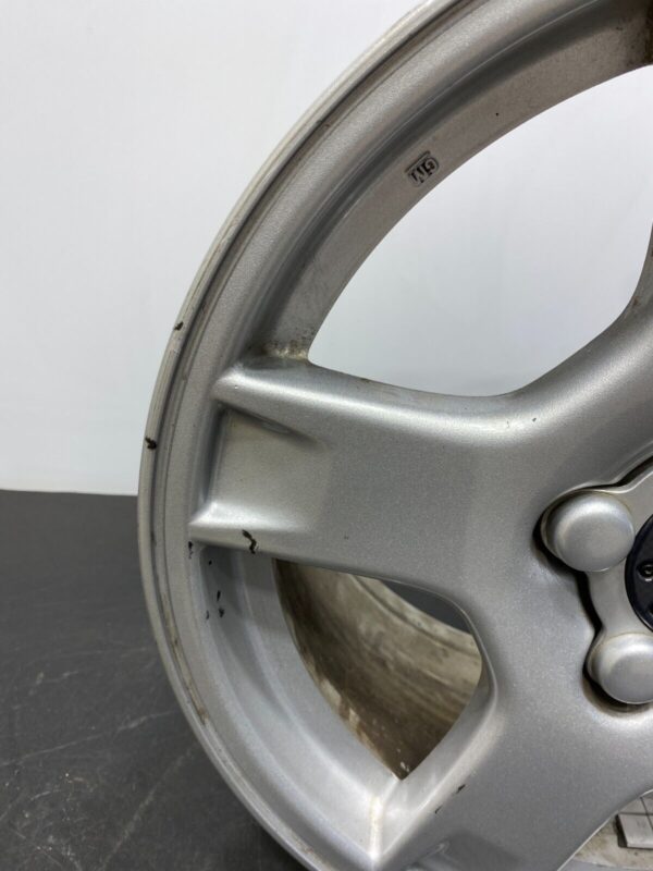 1998 CORVETTE C5 OEM SILVER WHEEL RIM 17x8.5 FRONT RIM - Image 9