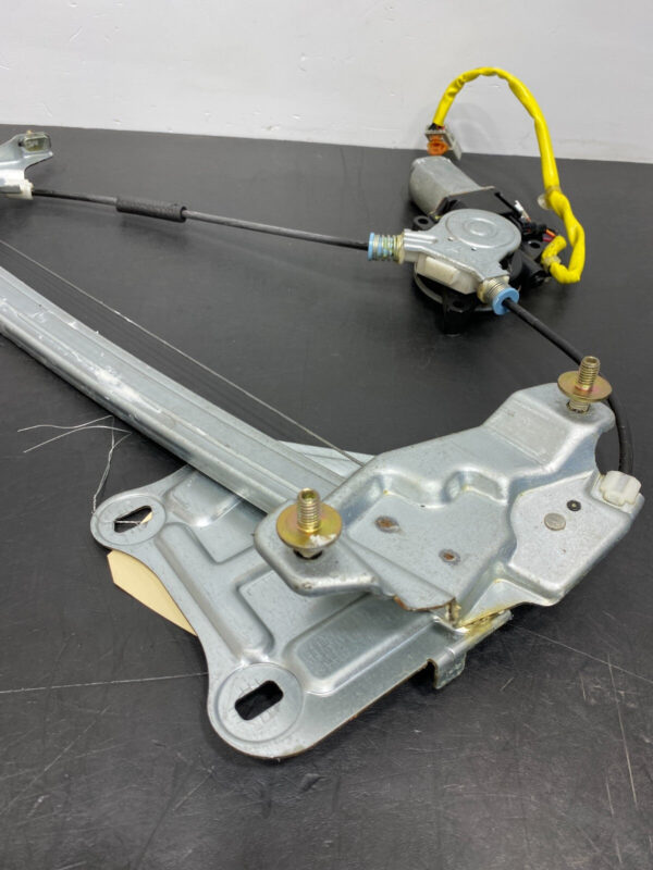 HONDA S2000 AP1 OEM DRIVER LH WINDOW REGULATOR MOTOR - Image 8