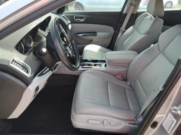 2019 Acura TLX - Image 8